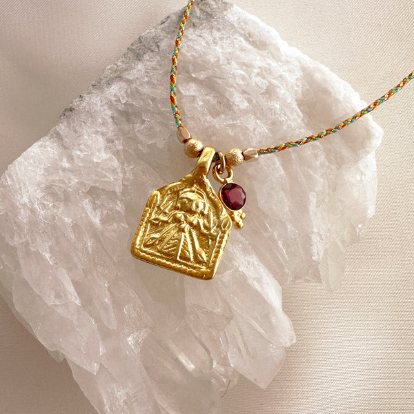 Anaya - Collier Médaillon Déesse