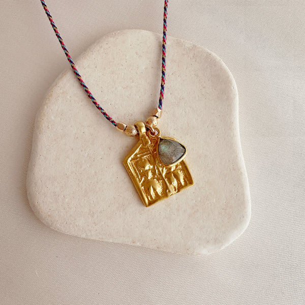 Anaya - Collier Médaillon Déesse