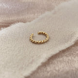 Naia - Twisted Ear Cuff - Kurafuchi