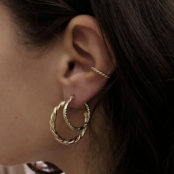 Naia - Twisted Ear Cuff - Kurafuchi
