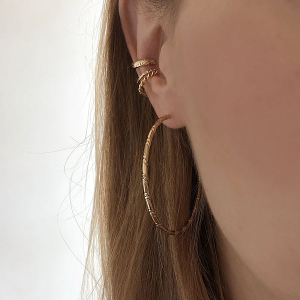 Naia - Twisted Ear Cuff - Kurafuchi