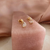 Gally - Teardrop Studs