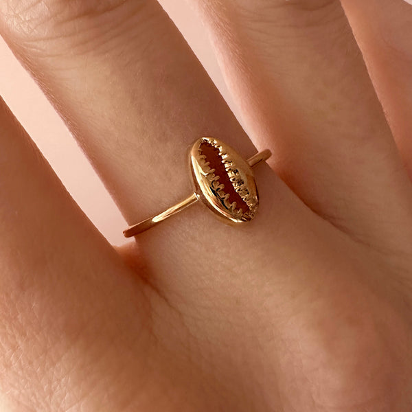 Shelby - Cowrie Ring