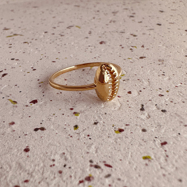 Shelby - Cowrie Ring