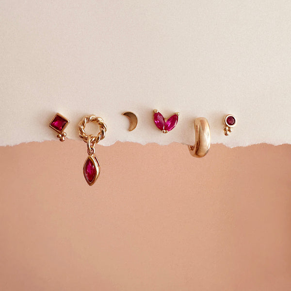 Aiden - Mini Gold Hoops