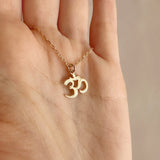 Ishani - Collier Ohm