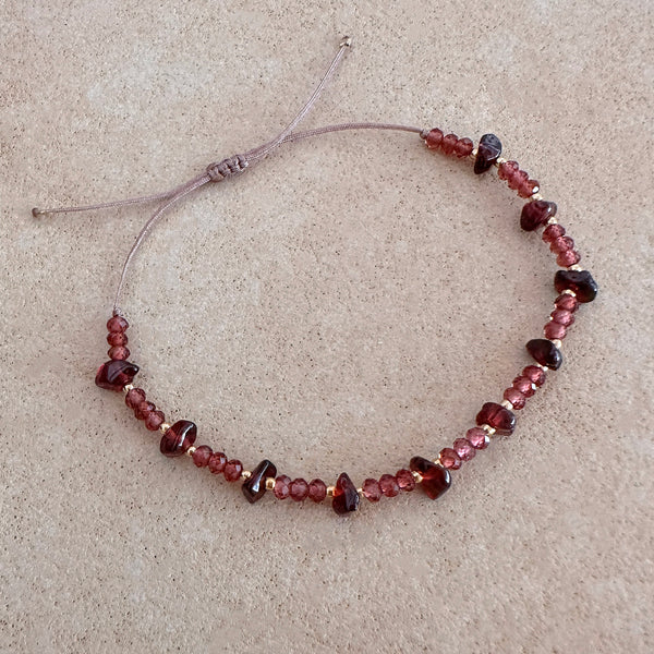 Devina - Garnet Bracelet