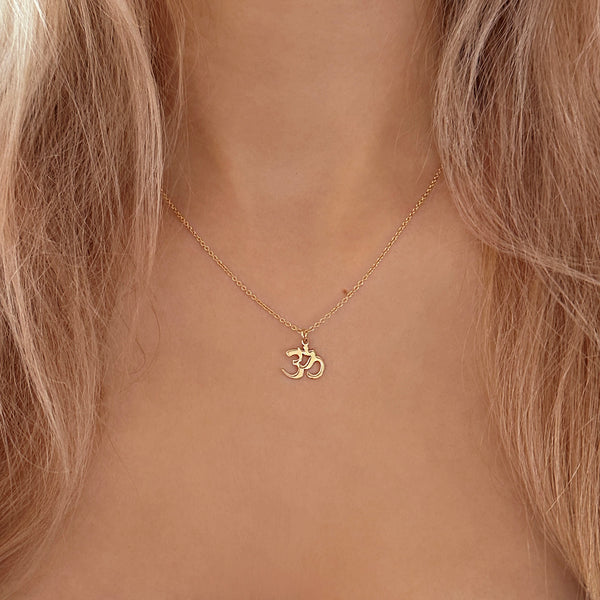 Ishani - Collier Ohm