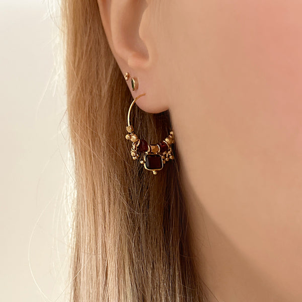 Kora - Garnet Hoop Earrings