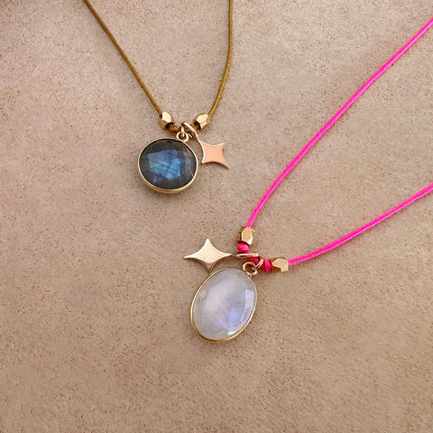 Liya - Gemstone Necklace