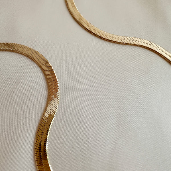 Helena - Collier Chaine Plate