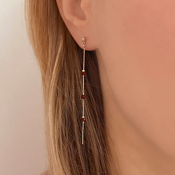 Eliska - Minimalist Garnet Earrings