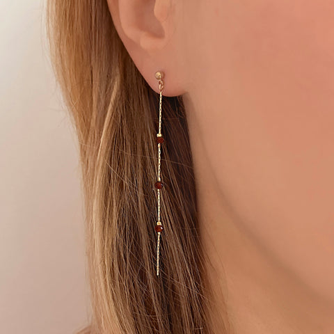 Eliska - Minimalist Garnet Earrings