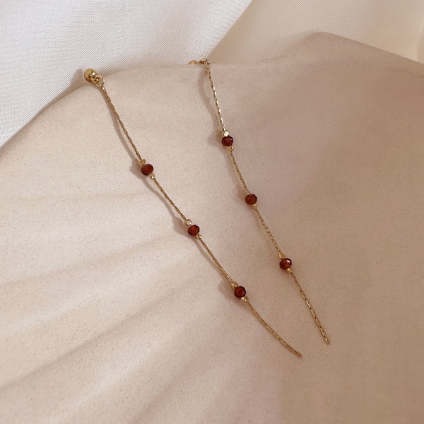 Eliska - Minimalist Garnet Earrings