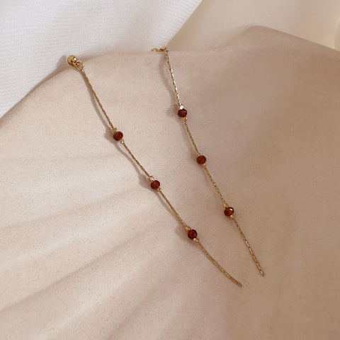 Eliska - Minimalist Garnet Earrings