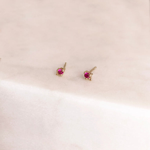 Lesly - Boho Pink Studs