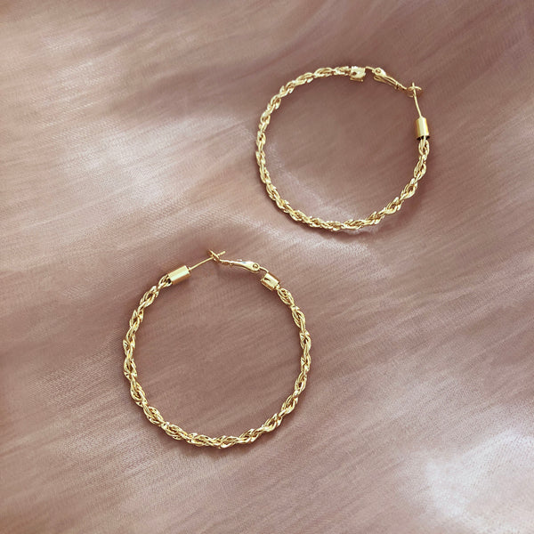 Trista - Large Twisted Hoops