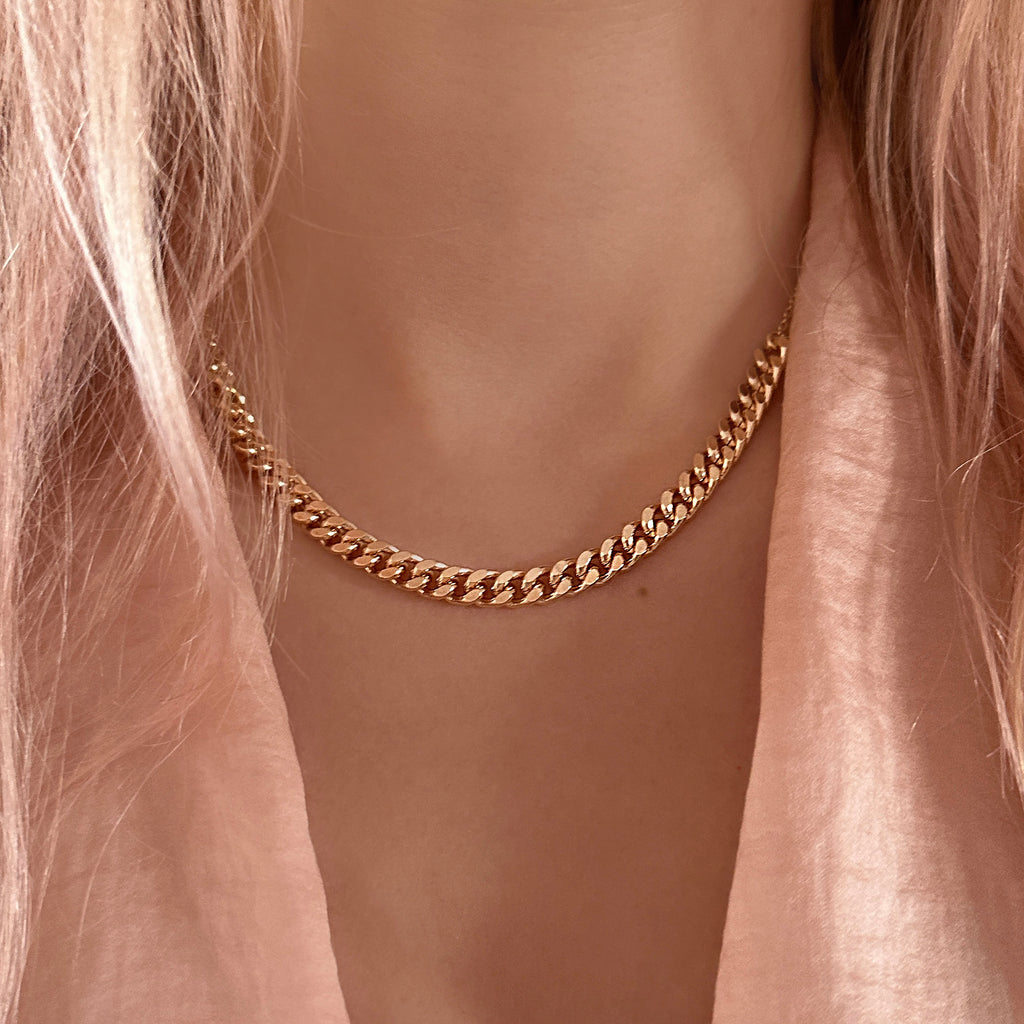 Delys - Gold Curb Chain Necklace | Kurafuchi