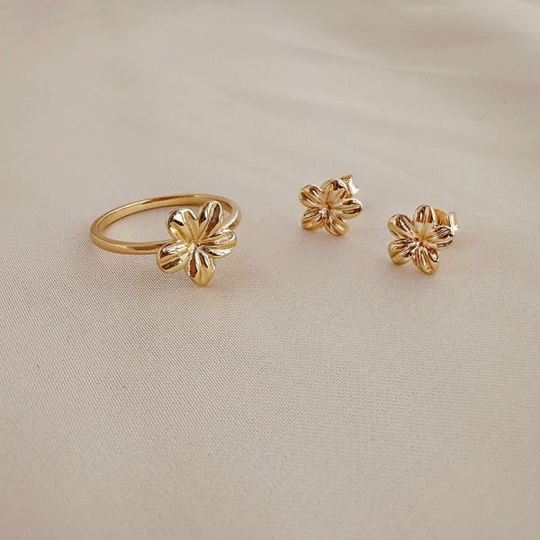 Jodie - Flower Stud Earrings