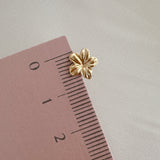 Jodie - Flower Stud Earrings