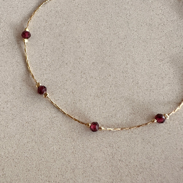Regan - Bracelet Grenat