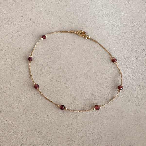 Regan - Bracelet Grenat