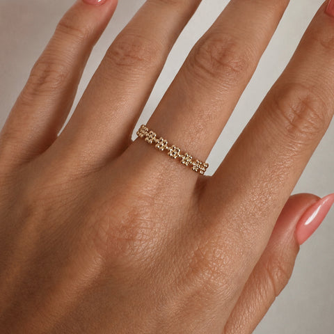 Ivanna - Flower Band Ring