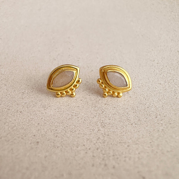 Naira - Peach Moonstone Eye Studs