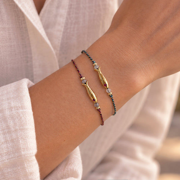 Nevyl - Gold Fish Bracelet