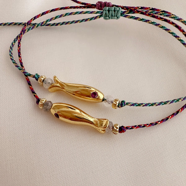 Nevyl - Gold Fish Bracelet