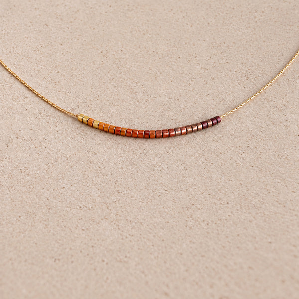 Savannah - Minimalist Ombre Necklace