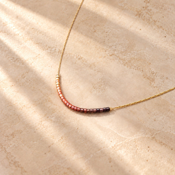 Savannah - Minimalist Ombre Necklace