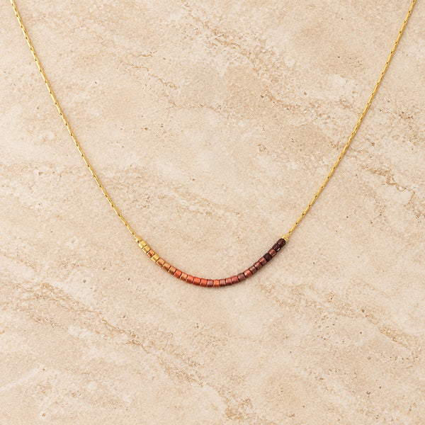 Savannah - Minimalist Ombre Necklace
