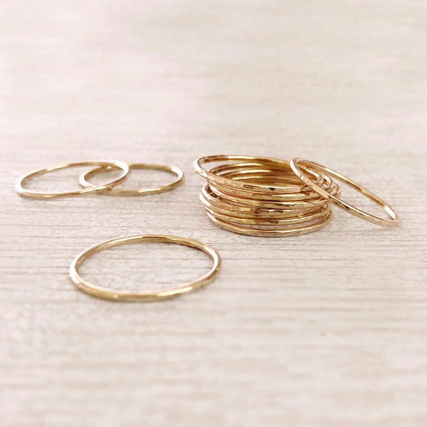 Cecily - Dainty Hammered Ring