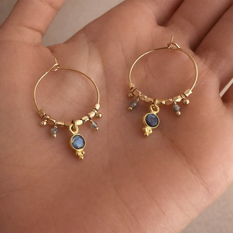 Inaya - Boucles Labradorite