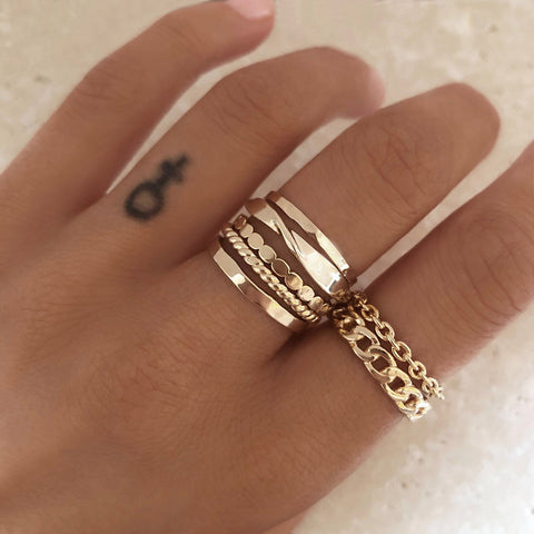 Antonella - Dainty Chain Ring - Kurafuchi