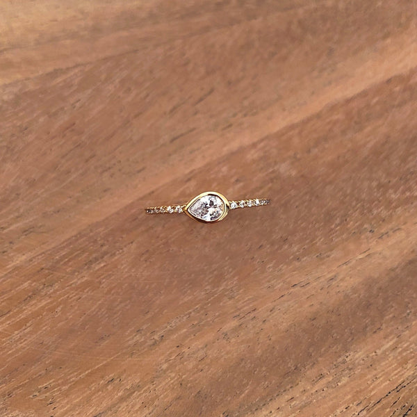 Caterina - CZ Pavé Ring - Kurafuchi