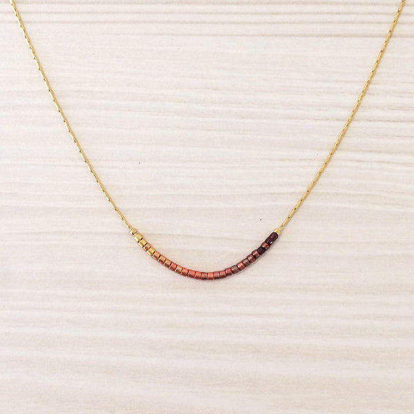 Donata - Minimalist Ombre Necklace - Kurafuchi