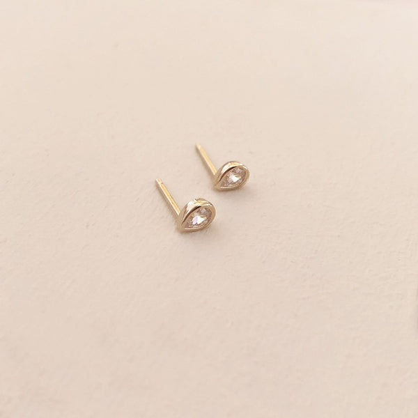 Gally - Teardrop Studs - Kurafuchi