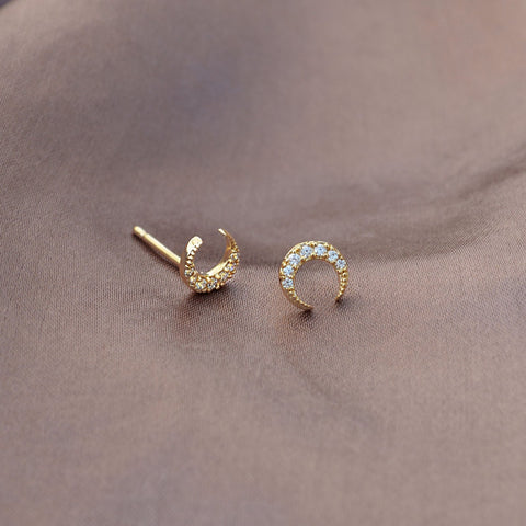 Kaeli - CZ Moon Studs - Kurafuchi