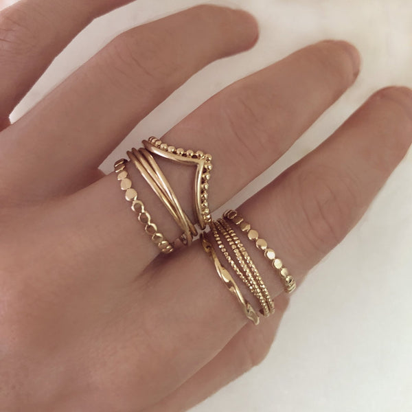 Keya - Dainty Triple Ring - Kurafuchi