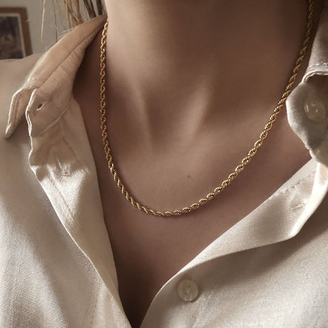 Plain Chain Necklaces for a dainty boho style