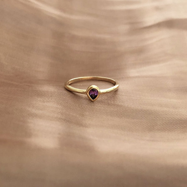 Lucinda - Purple Teardrop Ring - Kurafuchi