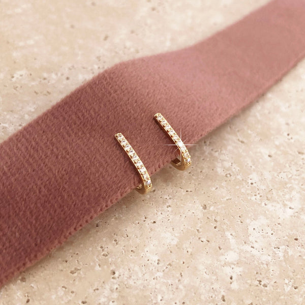 Miranda - Curved Bar Earrings - Kurafuchi