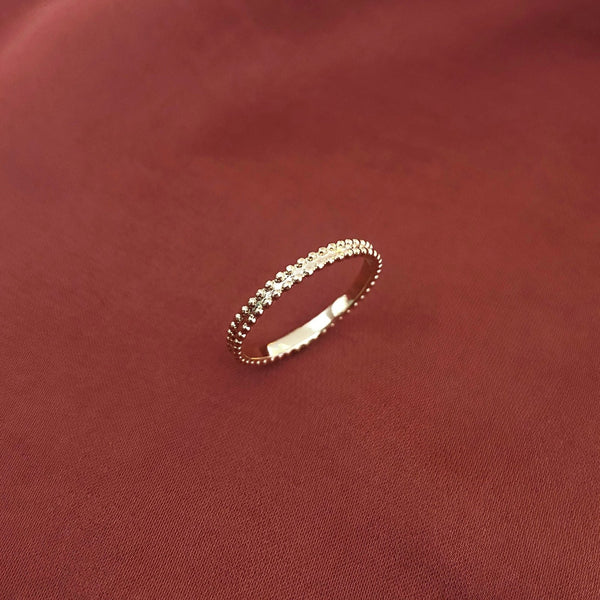 Romina - Dainty Textured Ring - Kurafuchi