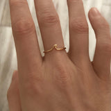 Talia - Dainty Wave Ring - Kurafuchi