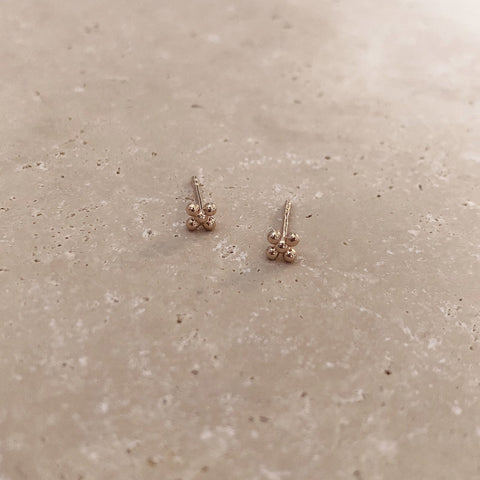 Wen - Dotted Studs - Kurafuchi